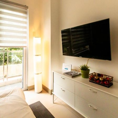 The Eight Seventeen Place Tagaytay City Exteriör bild
